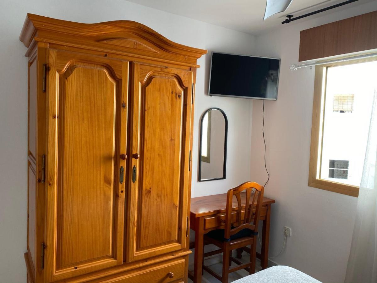 Malaga Centro Habitaciones Privada En Apartamento Compartidos Exterior photo
